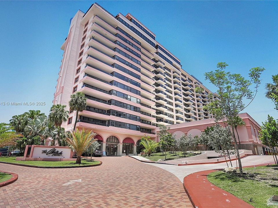 1st image of 5225 Collins Ave APT 1216