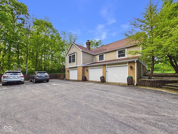 5th image of 1822 Williams Way E
