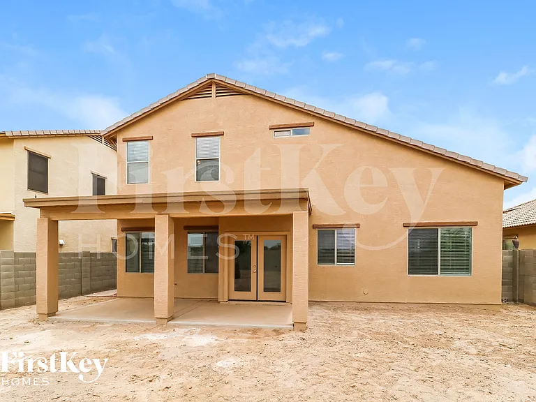 4302 S 249th Ave — Photo 16