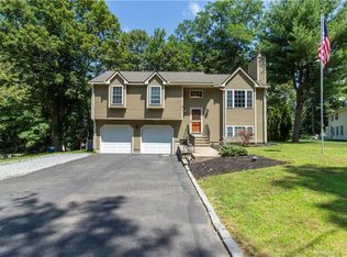 68 Whitney Pl, Naugatuck, CT 06770
