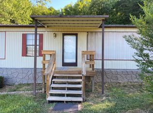 1252 Glenwood Dr, Bedford, VA 24523