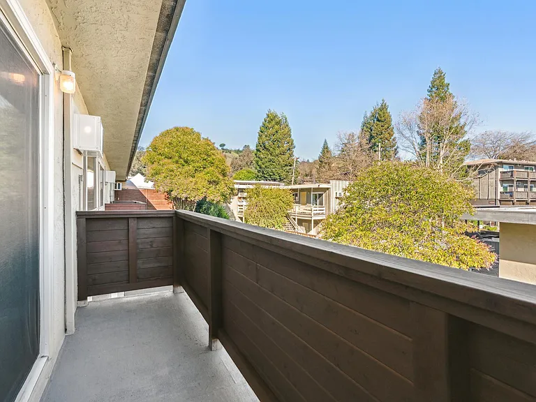 3448 Orchard Hill Ct — Photo 7