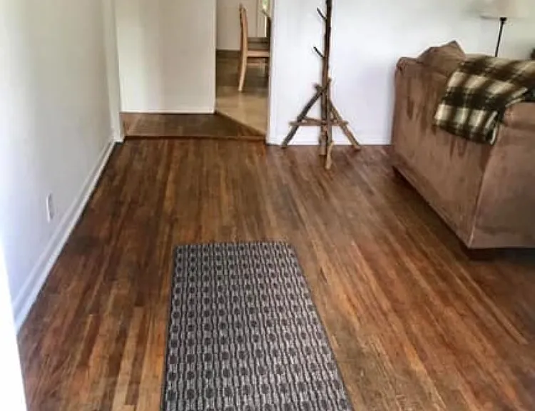1308 Howard Dr SE — Photo 3