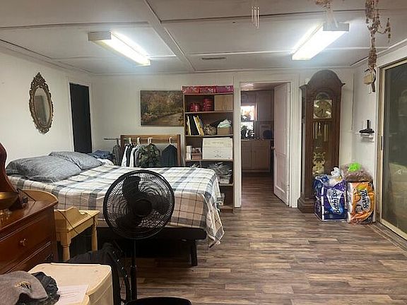 5th image of 58 Hankins Rd