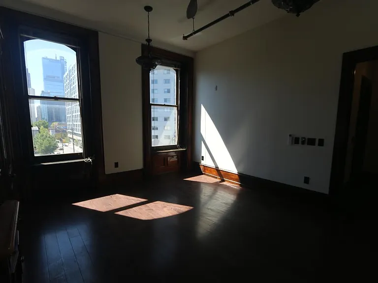 1733 Spring Garden St #3F — Photo 11