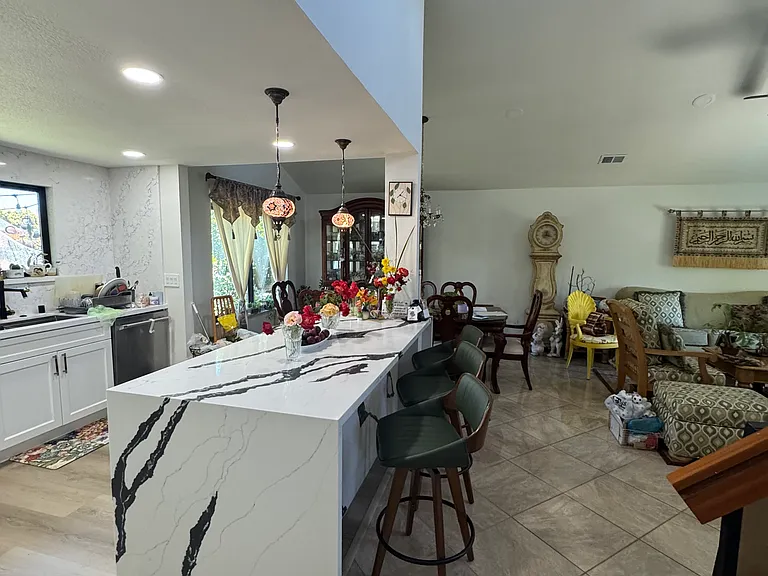 278 Nottingham Ln — Photo 18