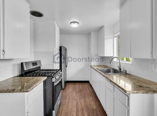 4607 Plaza Ln APT E, Riverside, CA 92509