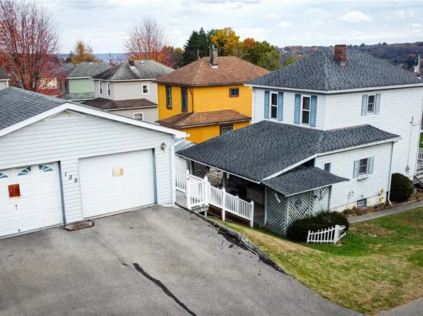 135 Colleen St, Butler, PA 16001