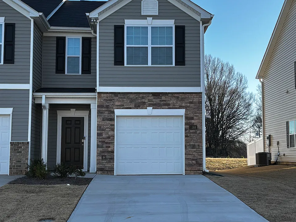 1188 Evelynnview Ln