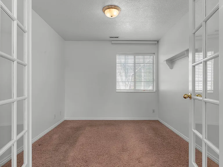 840 S East Mountain Cir — Photo 26