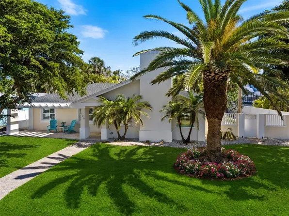 106 N Boulevard Of The Presidents, Sarasota, FL 34236