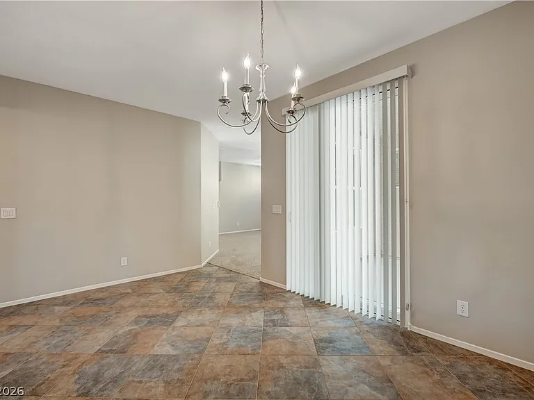10592 Valdosta Ave — Photo 15