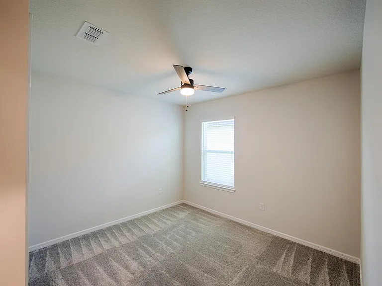 30138 Marquette Ave — Photo 11
