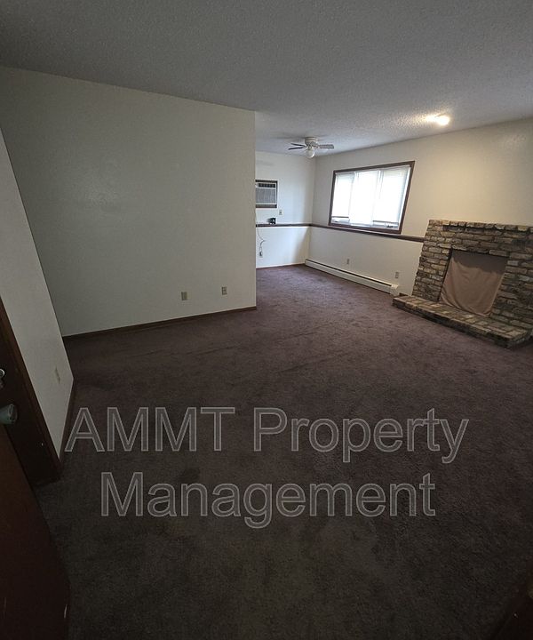 1st image of 4016 Westover Rd SE APT D