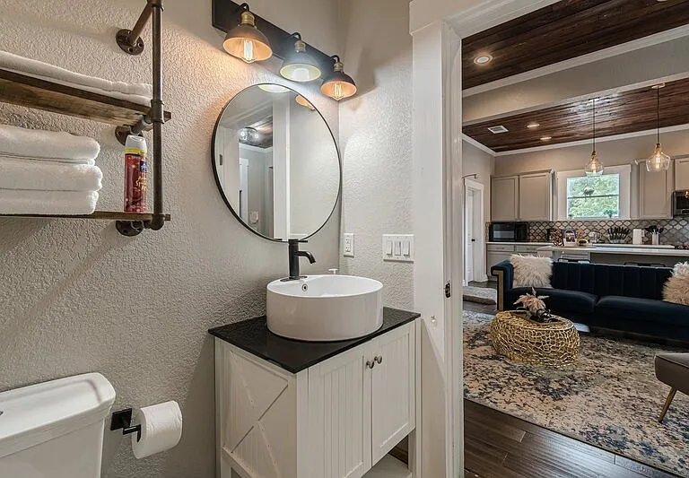 1022 Nolan St — Photo 14