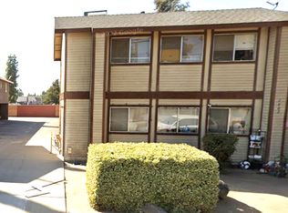 1607 S Central St #C, Visalia, CA 93277