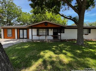 1031 Seidel St, New Braunfels, TX 78130