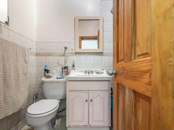 443 Bushwick Avenue image 6 of 19