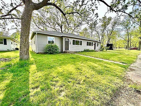 3rd image of 407 S 28th St #409