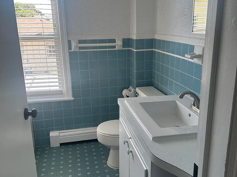 1109 Lincoln Ct #4 — Photo 11