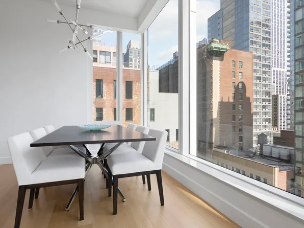 15 East 30th Street image 7 of 14