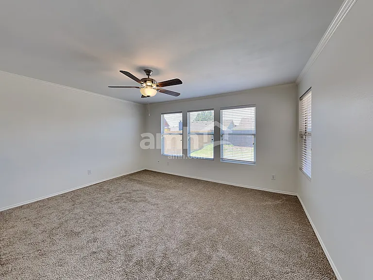 9921 Thomas Jefferson Dr — Photo 9