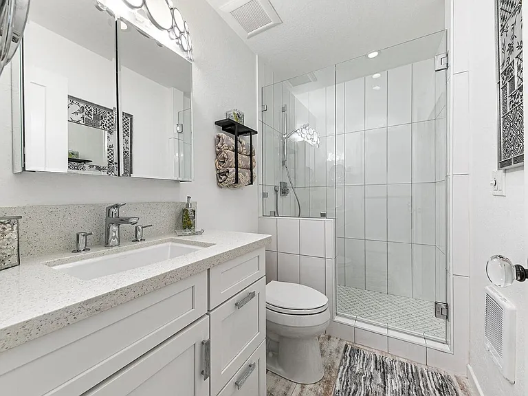 989 Tahoe Blvd — Photo 15