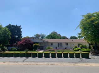 3725 W Floradora Ave, Fresno, CA 93722