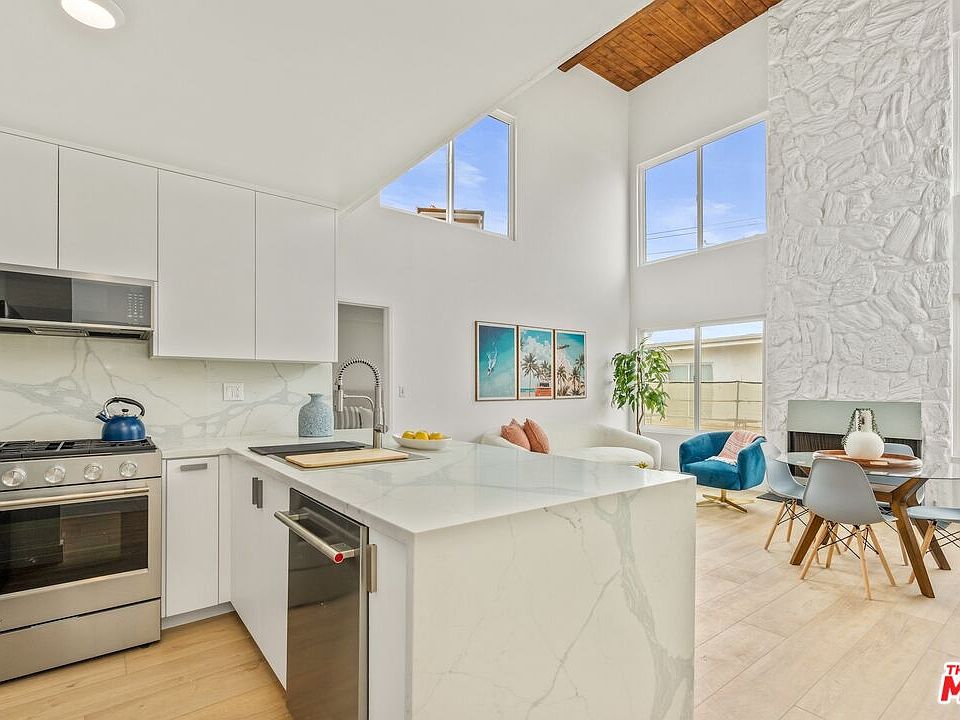 1st image of 16 Quarterdeck St Unit 301