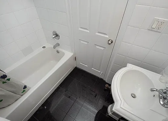 Rented by Rita S Citrin, LREB | media 23