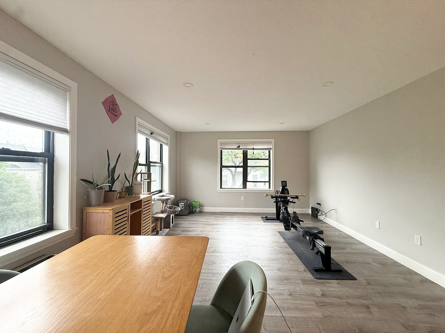 2 bed, 1.5 bath, 908 sqft, $2,900 — Photo 3