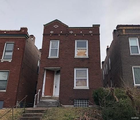 1st image of 4218 Dewey Ave