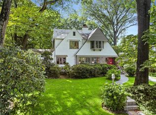 20 Woodlawn Ave, New Rochelle, NY 10804