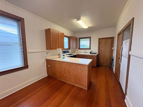 4th image of 141 Alae St