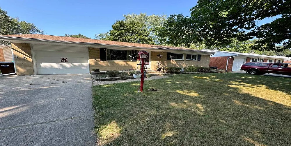 58 W Phillips Ave photo 1