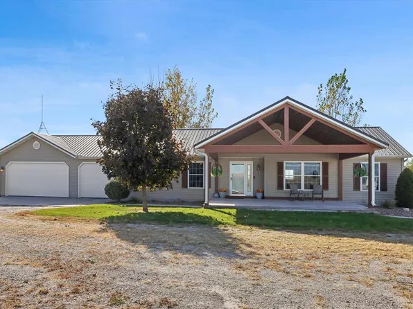 3125 190th St, Ainsworth, IA 52201