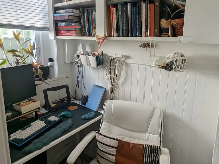 3421 Race St #1R — Photo 4
