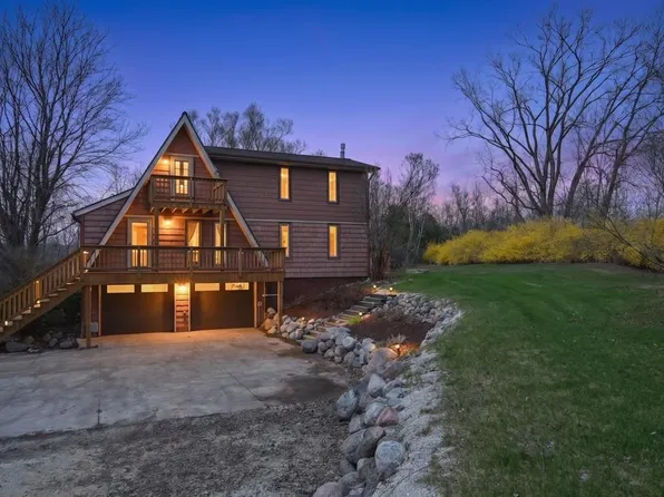 6489 Rosecrans Rd, Denmark, WI 54208