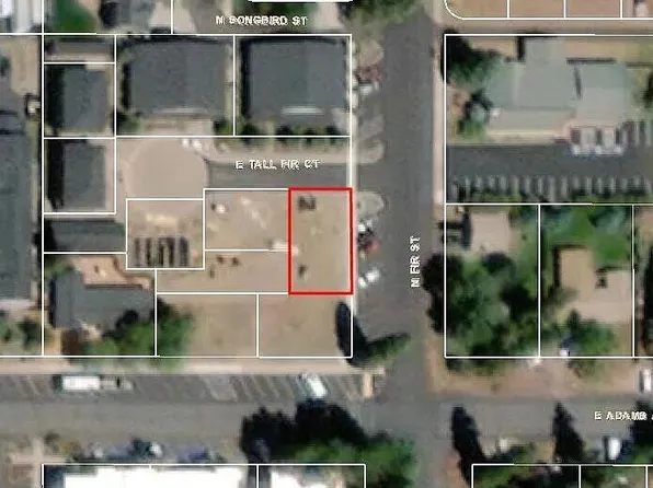 325 N Fir St, Sisters, OR 97759