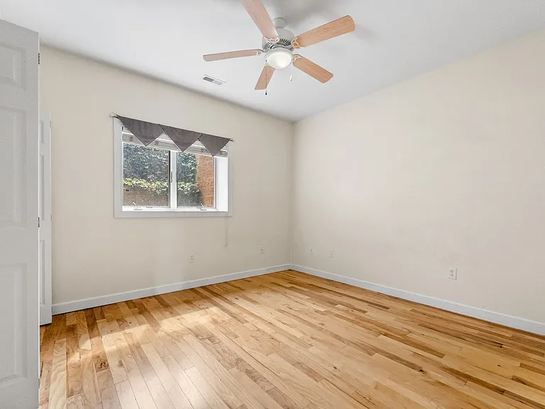 8732 E Smith Dr #6 — Photo 17