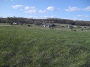 S100W33200 Genevieve Dr, Town Of Mukwonago, WI