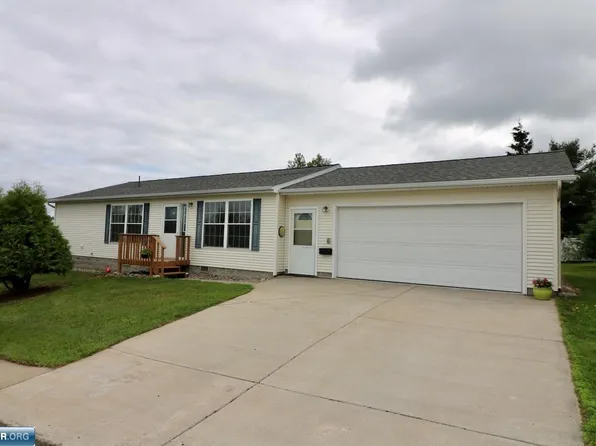 117 Boulder Blvd, Gilbert, MN 55741