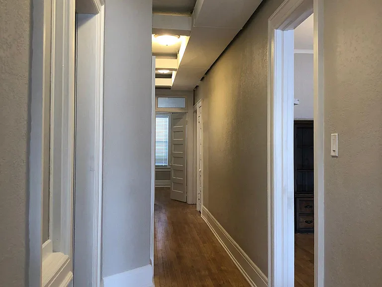 2860 N Oakland Ave #3 — Photo 11