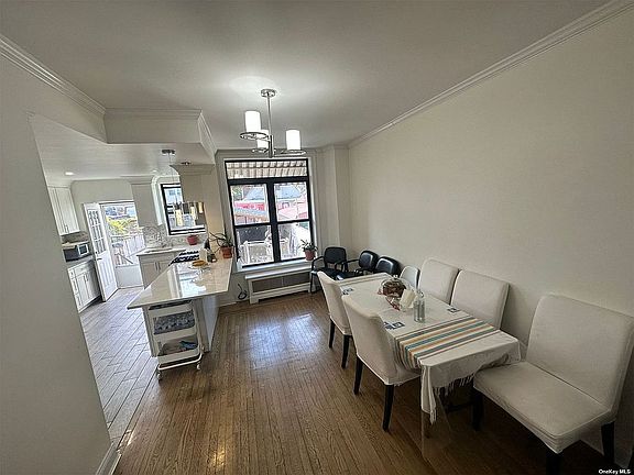 5th image of 2642 91st St