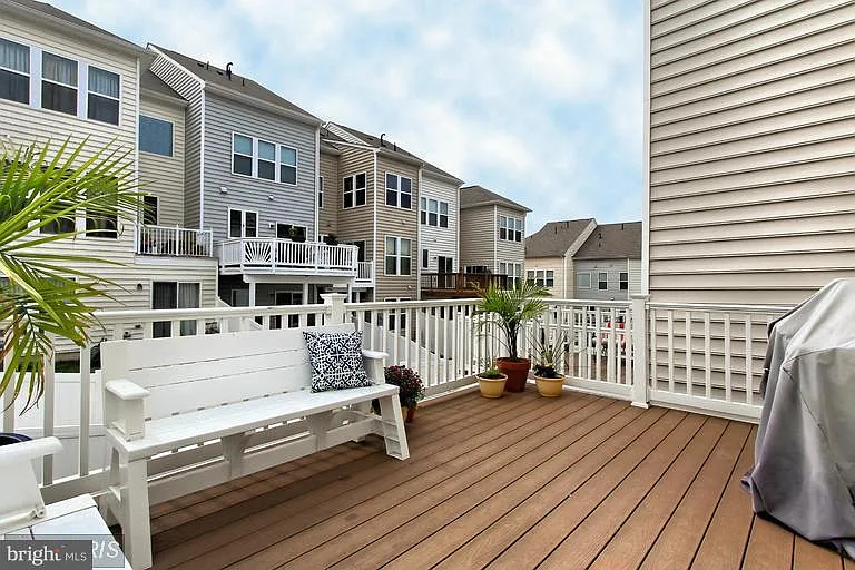 42685 Orefield Ter — Photo 21