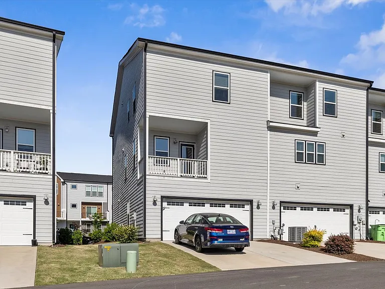 2129 Big Falls Dr — Photo 39