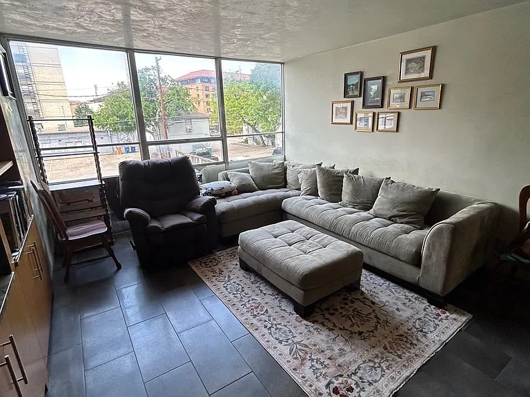 1800 Lavaca St #A-208 — Photo 5