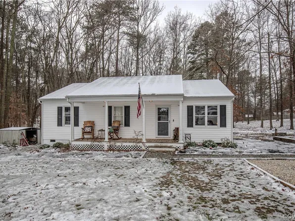 1841 Jeter Rd, Powhatan, VA 23139