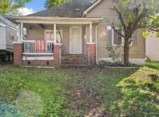 832 W Calhoun Street, Springfield, MO 65802