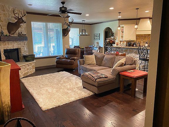 5th image of 1722 Shoal Creek Dr